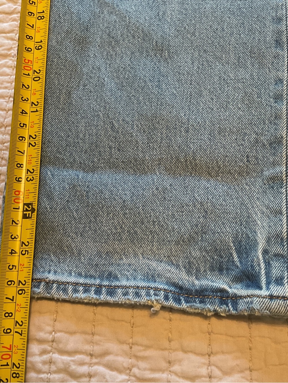 NEW Levi's Premium Ribcage Straight Ankle Jeans - Picture 13 of 16